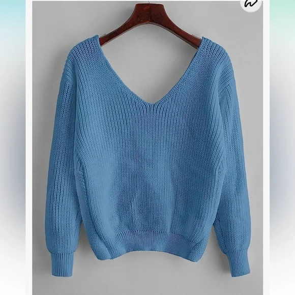 Zaful Women’s V Neck Twisted Back Sweater - Picture 2 of 7